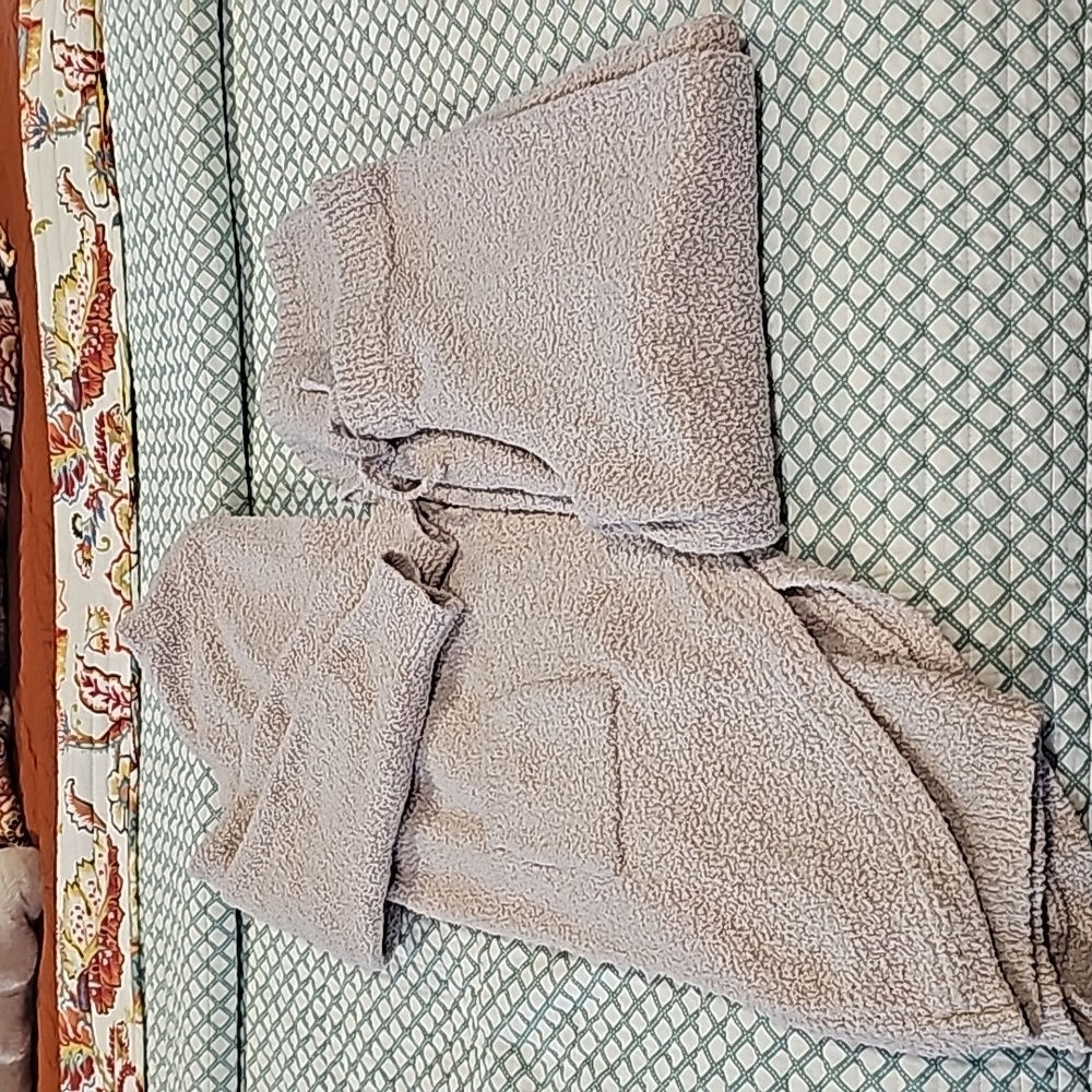 Lounge wear